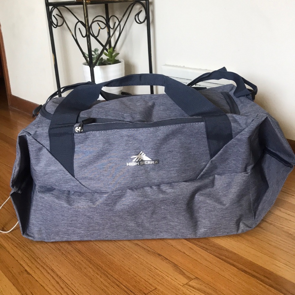 High Sierra 70L Medium Packable Duffel Bag.